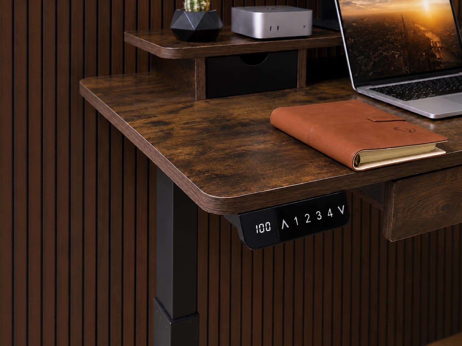 Ergolevel Pro in Rustic Dark Walnut, black legs